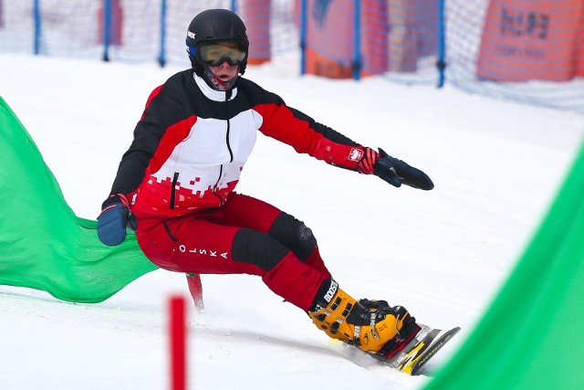 Oskar Kwiatkowski w sobotnich zawodach snowboardowego Pucharu Świata w Bansku zajął czwarte miejsce.