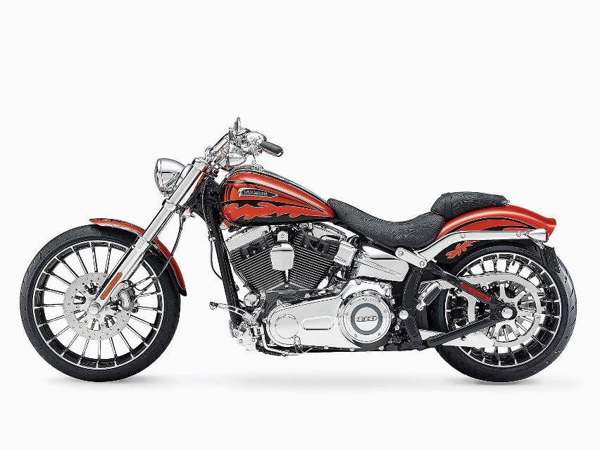14. Harley-Davidson Breakout CVO 125 100 zł...