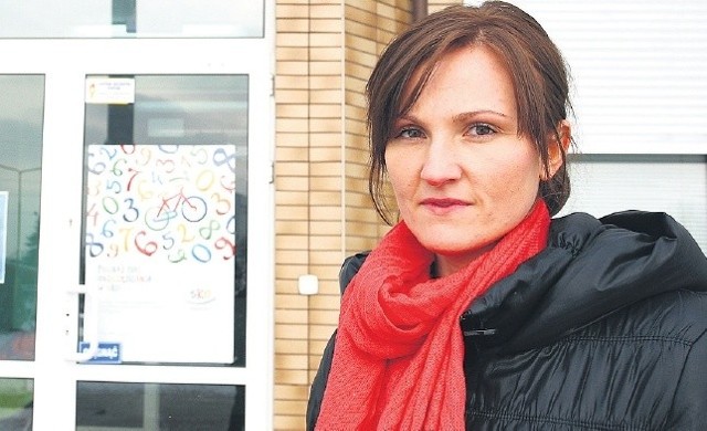 Joanna Mirecka, mama chorej na autyzm Oliwii obliczyła, że tylko z dotacji na jej córkę Szkołę Podstawową nr 45 w Szczecinie stać byłobyna zatrudnienie dodatkowego nauczyciela na pełny etat.