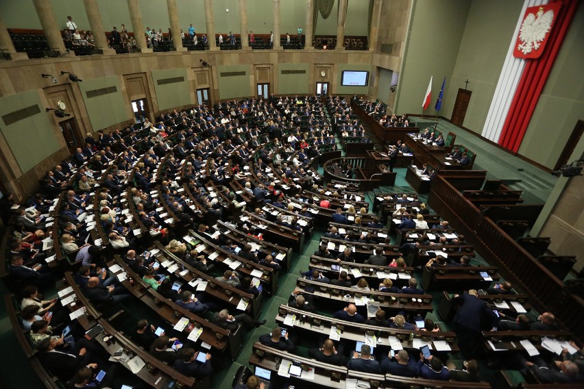 Sejm odrzucił w czwartek (6 października) obywatelski...