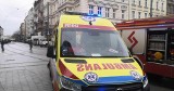 Poważny wypadek w centrum Poznania. Samochód dostawczy potrącił kobietę