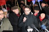 Mariusz Kamiński ułaskawiony. Zebrani przed aresztem w Radomiu domagali się natychmiastowego wypuszczenia