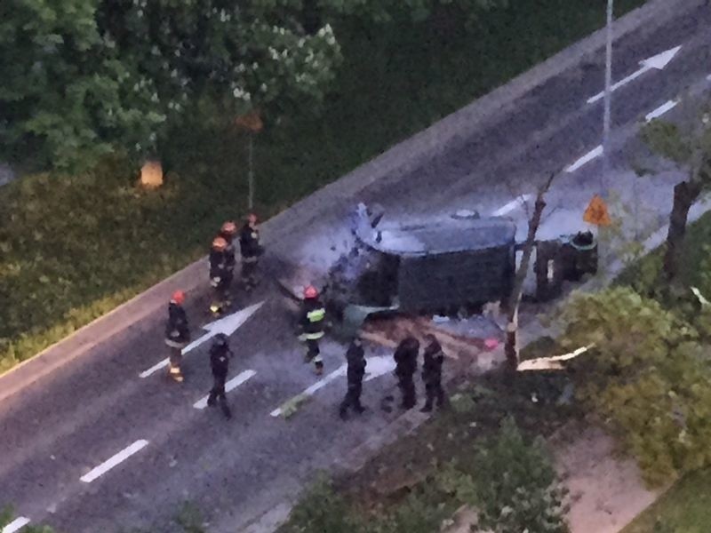 Szczegółowe okoliczności wypadku wyjaśnia policja.