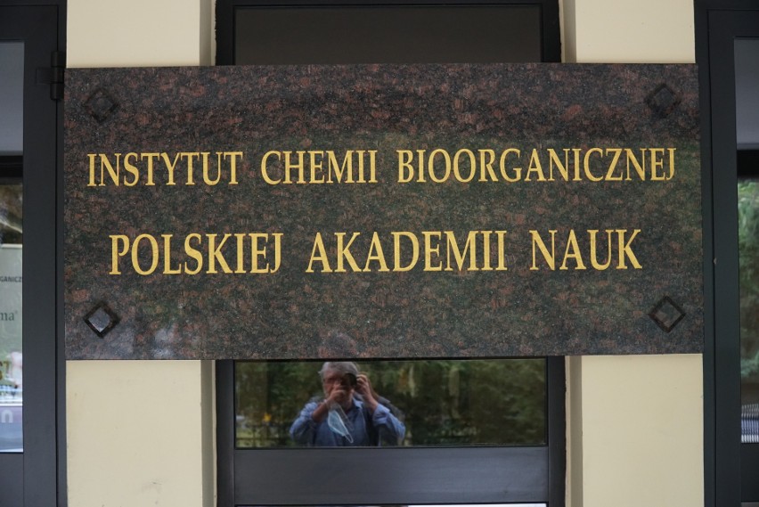 Instytut Chemii Bioorganicznej Polskiej Akademii Nauk w...