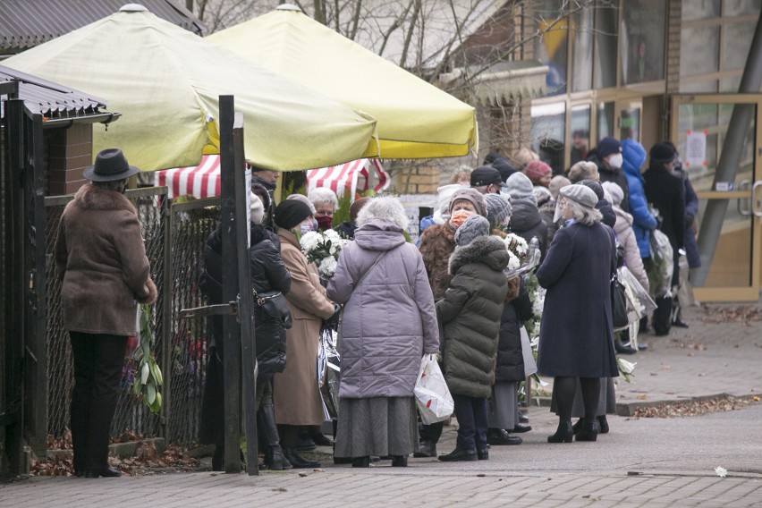 Pogrzeb matki przełożonej słupskich klarysek siostry...