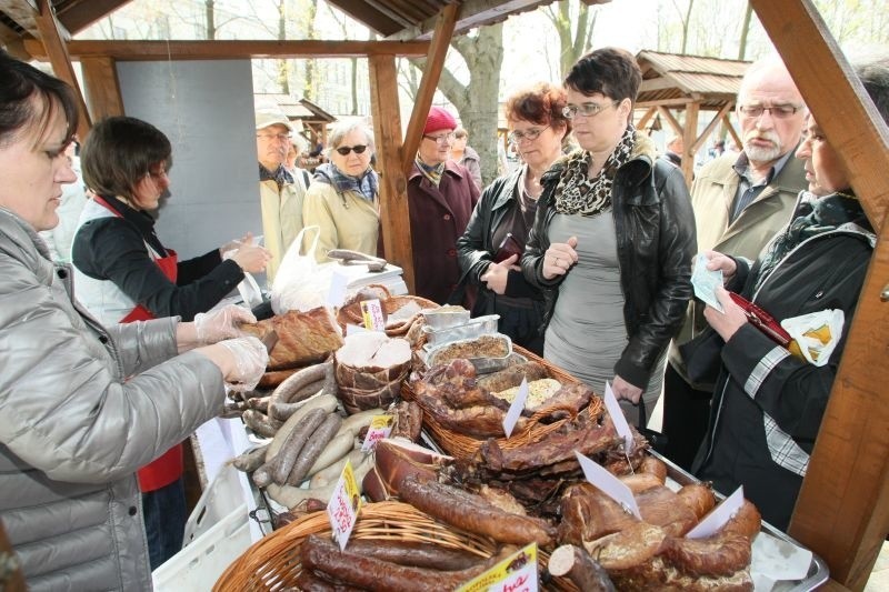 Kiermasz Wielkanocny w dworku Laszczyków