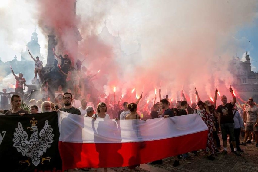 Tak Kraków uczcił 74. rocznicę wybuchu Powstania Warszawskiego