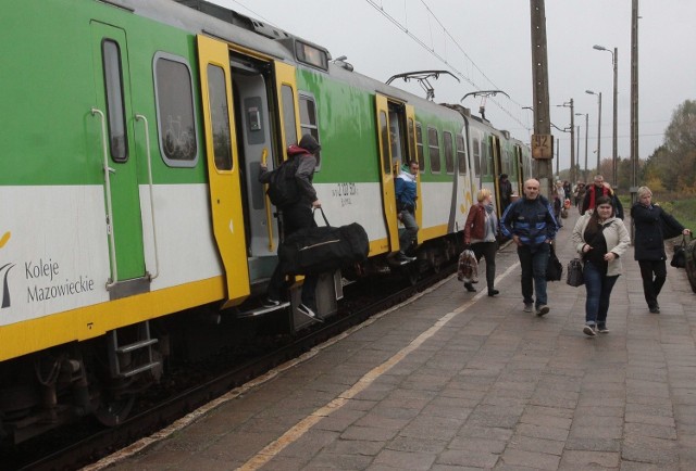 Linią kolejową numer 22 jeżdżą teraz pociągi Kolei Mazowieckich.