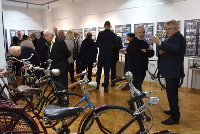 W Muzeum Miejskim w Nowej Soli można oglądać nową wystawę Rowerowe historie