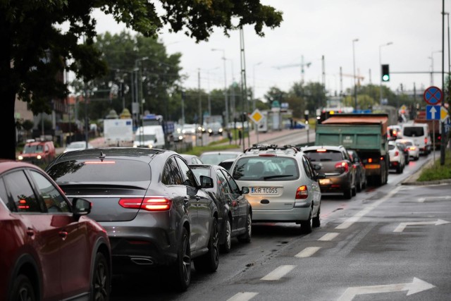 Wysokość akcyzy zależy od rodzaju samochodu.