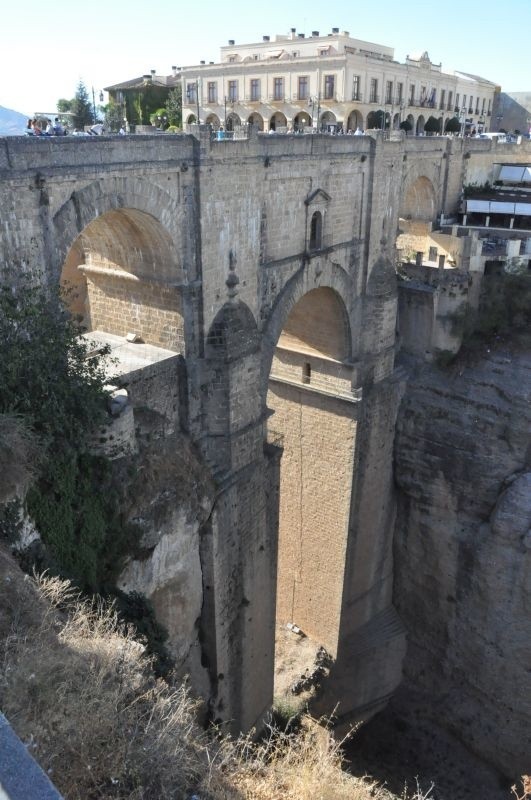 Hiszpania. Ronda - miasto przekrojone na pół (zdjęcia)