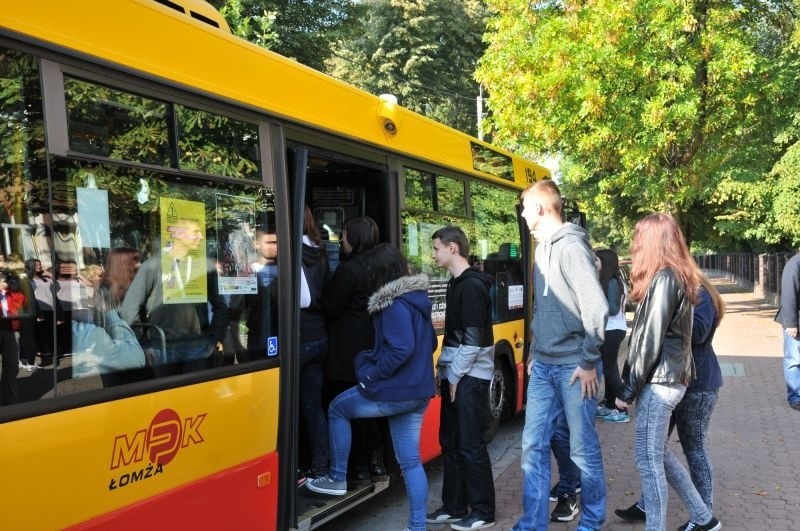 MPK Łomża bije rekord ilości uczniów w autobusie