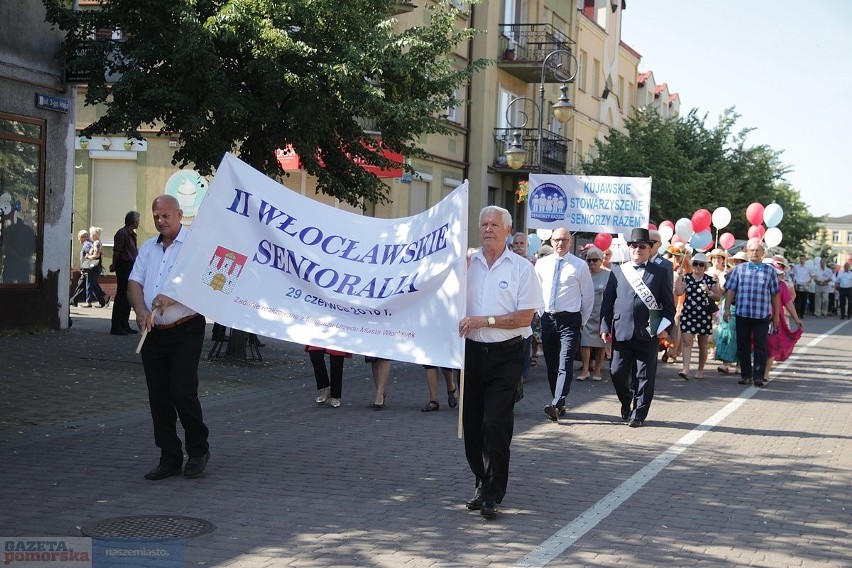 Parada seniorów przeszła przez Włocławek....