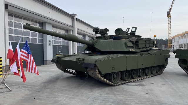 Pozyskiwane czołgi M1A1 Abrams wejdą na wyposażenie 18. Dywizji Zmechanizowanej, obok zakontraktowanych w kwietniu 2022 roku 250 najnowocześniejszych czołgów M1A2 SEP v.3 Abrams.