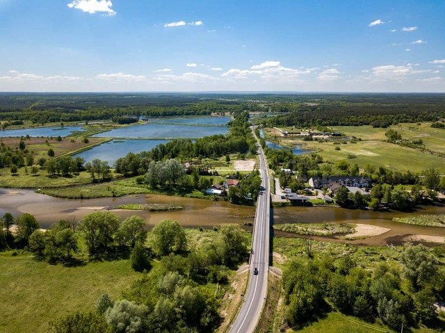 Zobaczcie na kolejnych slajdach jak przedstawia się gmina i miasto Nowe Miasto nad Pilicą w liczbach: liczba mieszkańców, zagonów, narodzin, ślubów i rozwodów.