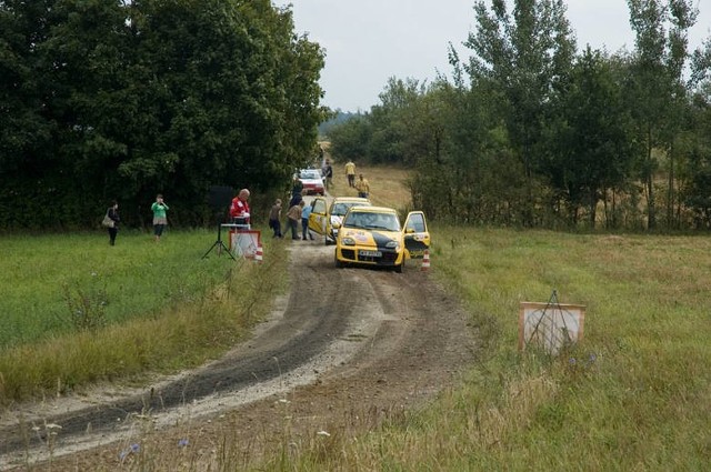 Trasa rajdu wiedzie drogami powiatu brodnickiego. Wierni kibice docierają w najodleglejsze zakątki, by zobaczyć ekipy kierowców i pilotów w terenie. Najbliższy rajd już w sobotę, 26 sierpnia.