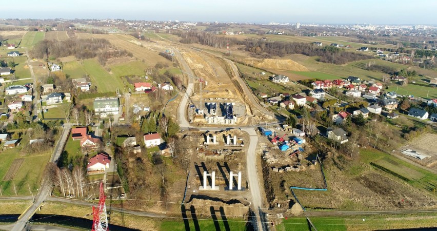 S19 Rzeszów Południe - Babica. Widok na budowę estakady w...