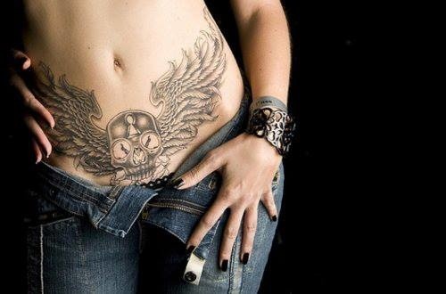 Zwolenników zdobienia ciała tatuażami jest pewnie tylu, co i...