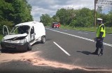 Śmiertelny wypadek w Zabrzu na DK88. Kierowca chciał zawrócić? TIR uderzył w jego auto. Zmarł w szpitalu