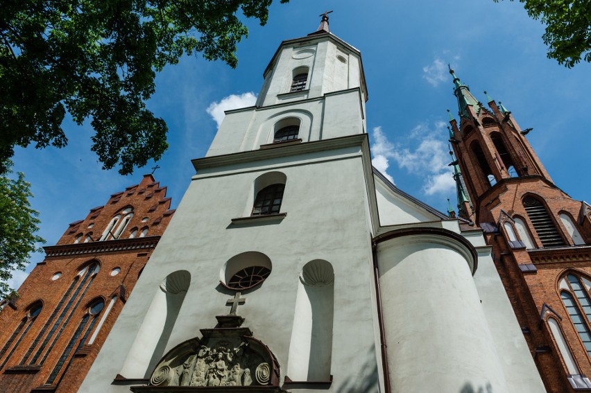 Stary kościół farny w Białymstoku to najstarszy zabytek w...
