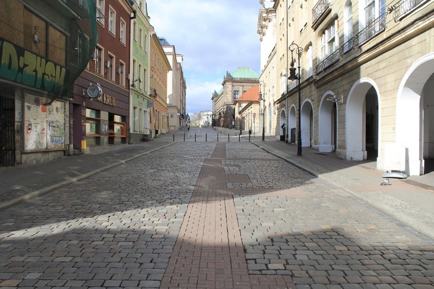 I dodają: - Najlepiej zostać w domu i ograniczyć spotkania z...