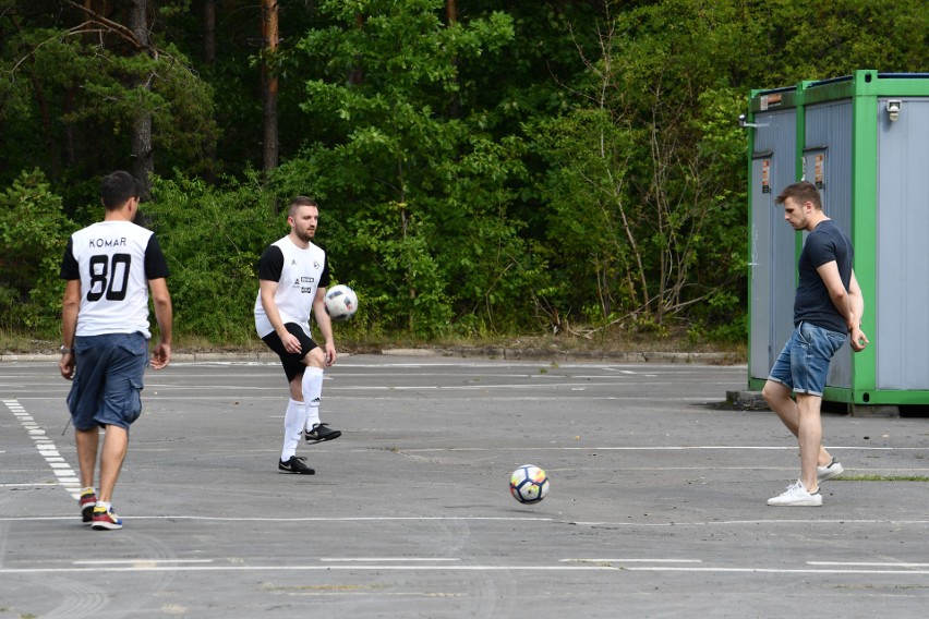 Okręgowy Puchar Polski. 16 drużyn, 8 meczów, 16 godzin Radości z futbolu