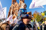 Marsz dla Życia i Rodziny przeszedł ulicami Białegostoku. W tym roku promował ojcostwo (ZDJĘCIA, FILM)
