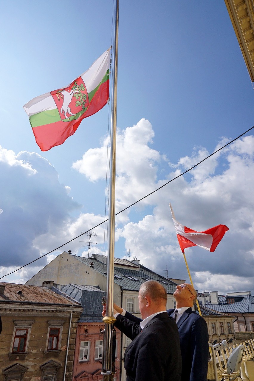 Lublin uczcił pamięć ojca Huberta Czumy, honorowego obywatela miasta. Flaga na ratuszu została opuszczona do połowy masztu