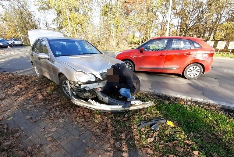 Wypadek dwóch samochodów na Wielkiej Wyspie (ZDJĘCIA)