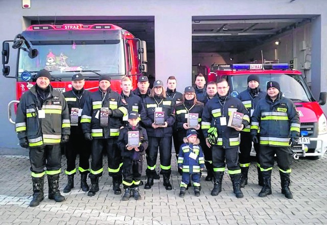 Druhowie z Ochotniczej Straży Pożarnej w Orońsku zbierali fundusze w niedzielę na rzecz odbudowy domu państwa Stańczyków.