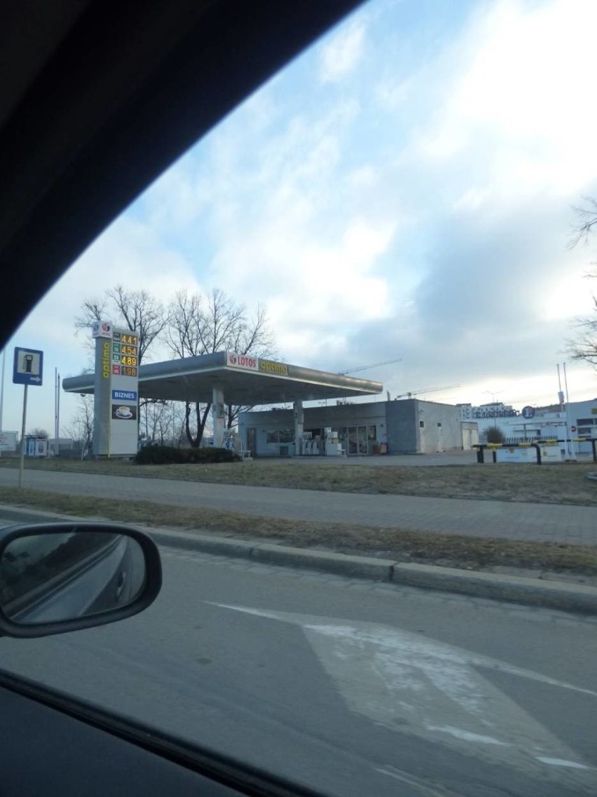 Ceny paliw na stacjach benzynowych na trasie Wrocław -...