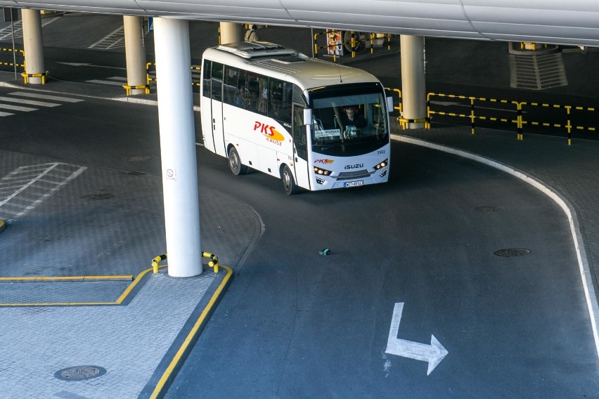 Pieniądze przeznaczone są na przewozy autobusowe o...