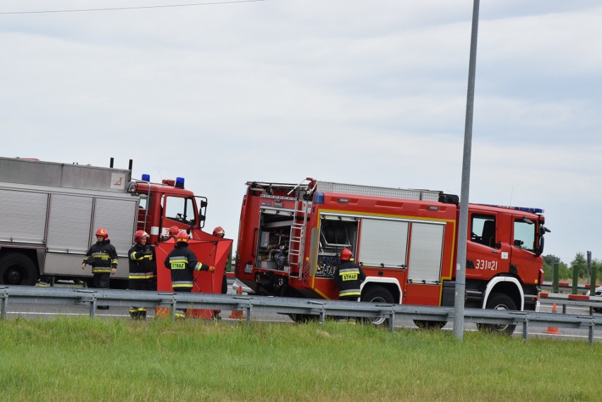 Na zakręcie drogi S1 na węźle Suchy Potok w Bielsku-Białej 4...