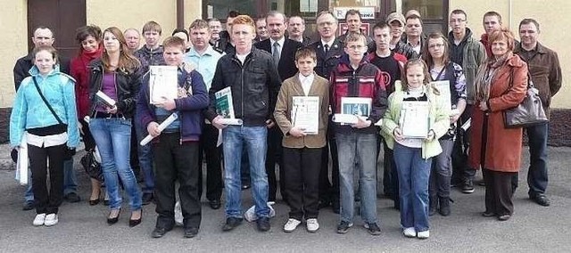 Uczniowie szkół regionu kazimierskiego rywalizowali w eliminacjach powiatowych 34. Ogólnopolskiego Turnieju Wiedzy Pożarniczej.