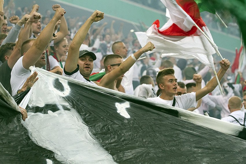 Warszawska Legia przy Łazienkowskiej bezbramkowo zremisowała...