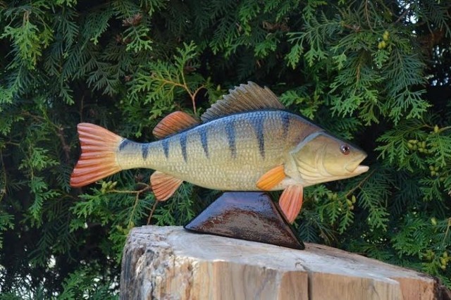 „Drewniane ryby jak żywe” – Pracownia Rzeźby Latoszewscy.