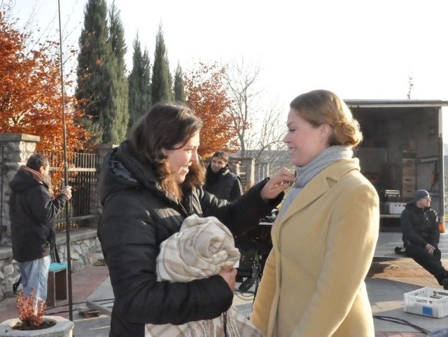 Tamara Arciuch przed ostatnią sceną plenerową kręconą podczas obecnego pobytu ekipy filmowej w Sandomierzu.