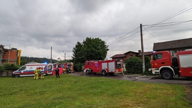 Prokurator rejonowy w Mikołowie poinformował, iż znane są już wyniki sekcji zwłok ofiar pożaru domu w Orzeszu. Wykluczyły one udział osób trzecich. Zatem w wyniku jakiego czynnika zginęła rodzina?