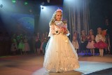 Mała Miss Małogoszcza 2017 z 13. uroczymi kandydatkami. Korona dla Amelii