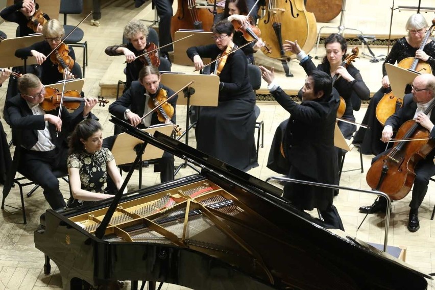 Eiji Oue, Ingrid Jacoby i Orkiestra Filharmonii Poznańskiej.