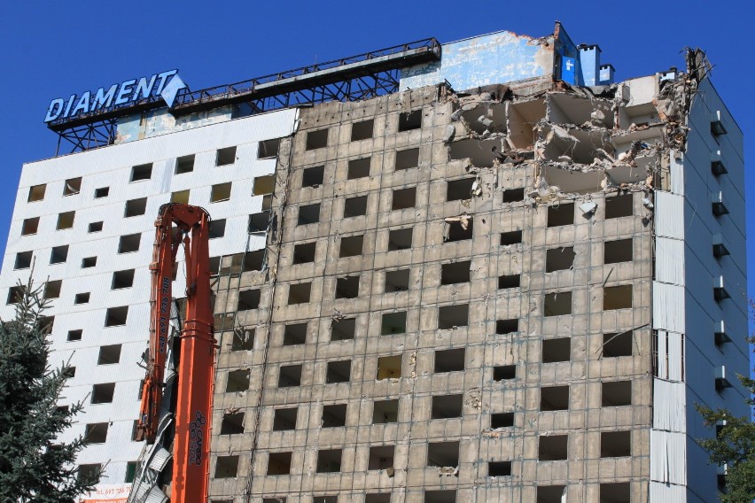 Hotel Diament z Jastrzębia został wyburzony dokładnie 4 lata...