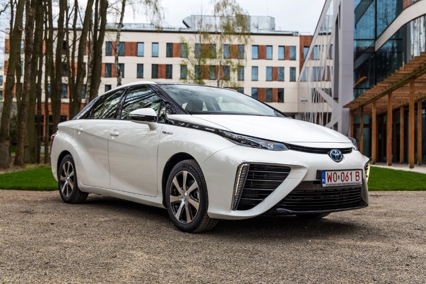 Toyota Mirai...