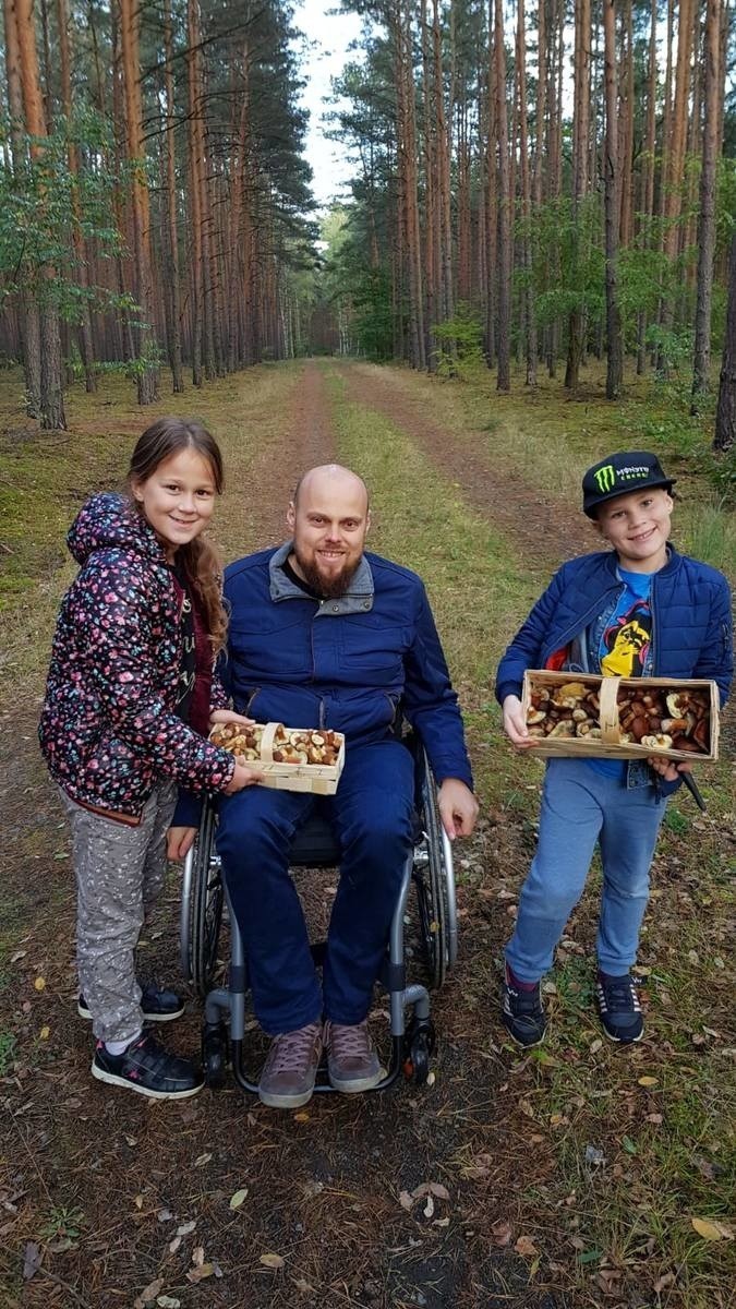 Tomek Guzowski (na zdjęciu razem z żoną, Sawą) mimo choroby...