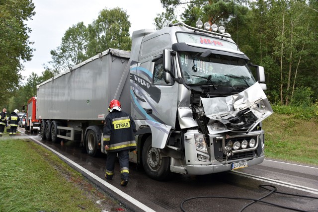 Wasilków. Karambol siedmiu samochodów na DK19