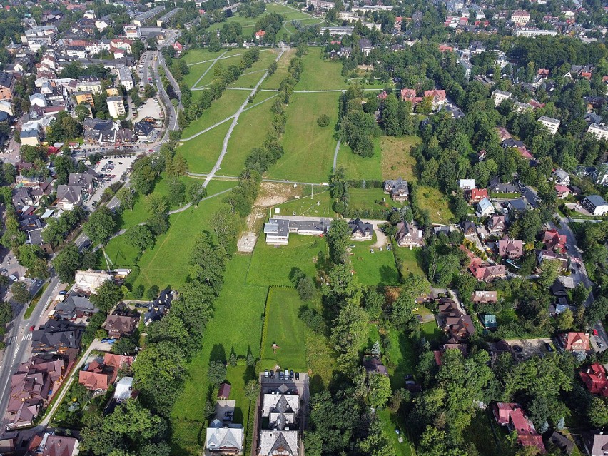 To rozległy teren zielony pośrodku Zakopanego, idealny teren...