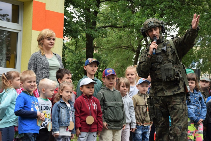 Tyskie przedszkolaki przeszły prawdziwą szkołę przetrwania ZDJĘCIA