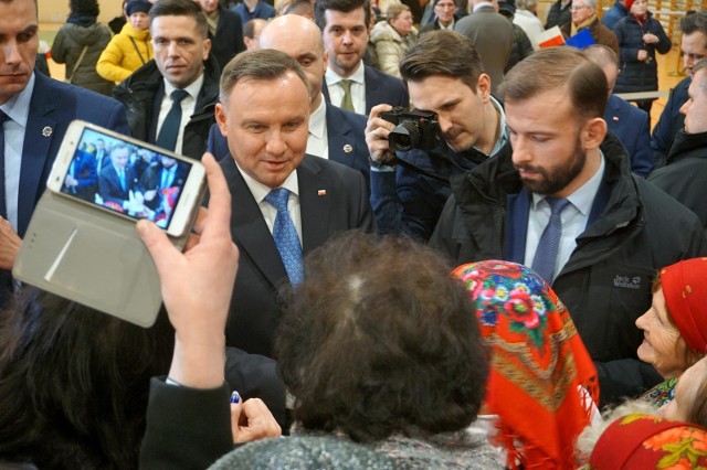 Propozycja uzależnienie emerytur od stażu pracy ma pomóc Andrzejowi Dudzie wygrać tegoroczne wybory.