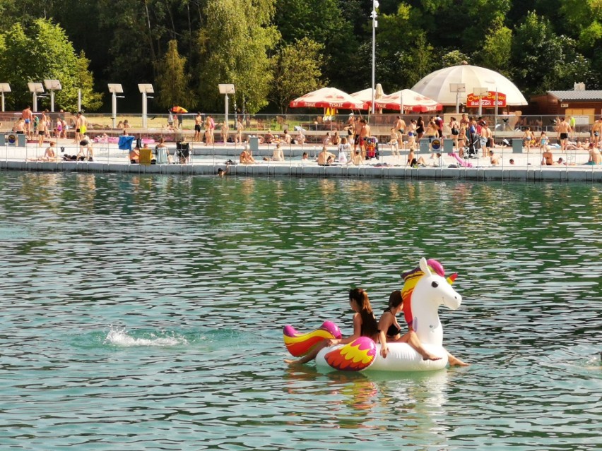 Wstęp na Balaton w Trzebini za symboliczną złotówkę. Nie dla...