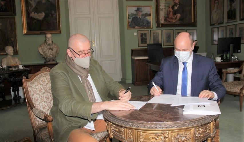 Porozumienie o dalszej współpracy podpisali rektor...