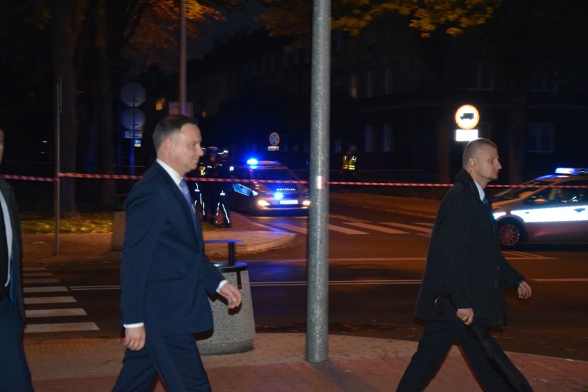 Oświęcim. Prezydent Andrzej Duda odwiedził w domu poszkodowanego w kolizji chłopca [AKTUALIZACJA. ZDJĘCIA]